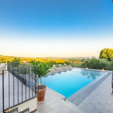 Villa Luxury 7 Bedrooms With Pool *