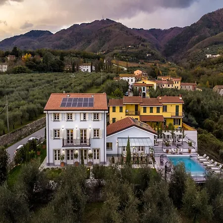 Luxury 7 Bedrooms With Pool Villa